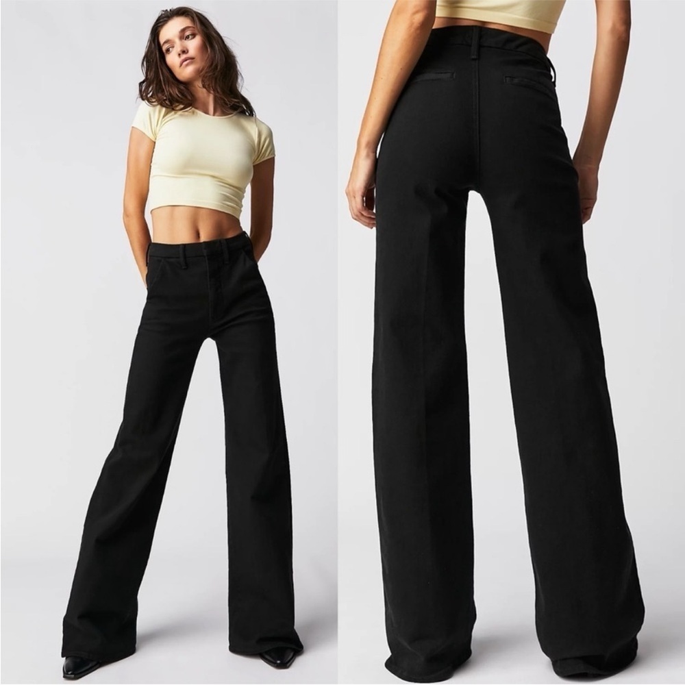 MOTHER- The Roller Prep Heel in Pitch Black Size 25 Flare Jeans RAW HEM